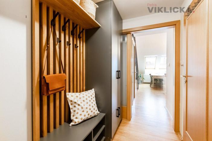 Pronájem bytu 2+kk, Praha - Vršovice, Slovinská, 59 m2