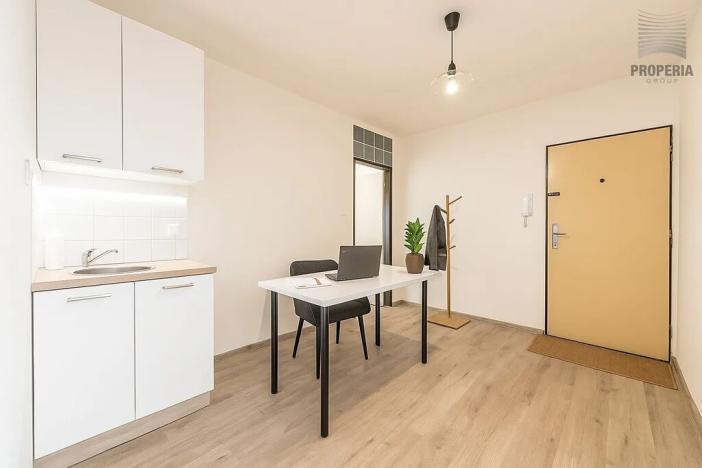 Pronájem kanceláře, Brno, Voroněžská, 59 m2