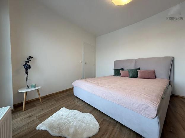 Pronájem bytu 2+kk, Brno, Řepova, 56 m2