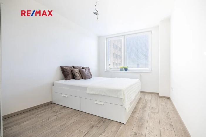 Prodej bytu 2+kk, Praha - Strašnice, Limuzská, 52 m2