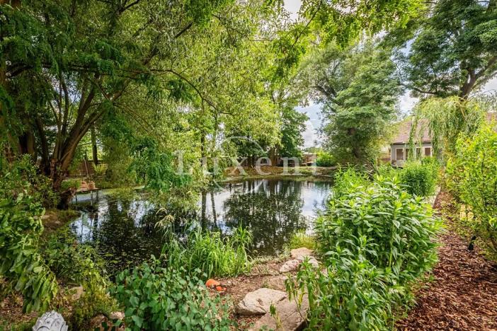 Prodej domu, Hluboká nad Vltavou, 1114 m2