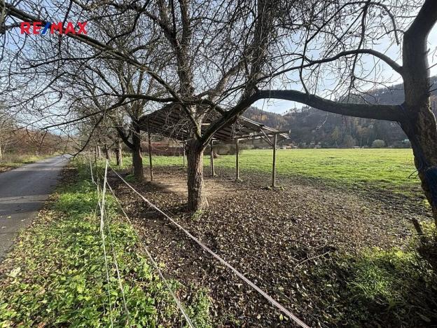 Prodej pozemku, Všenory, 96565 m2