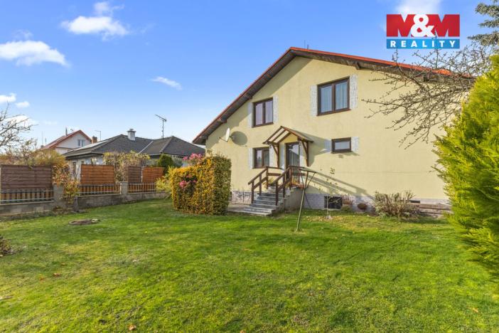 Prodej rodinného domu, Hřebeč, Opletalova, 184 m2