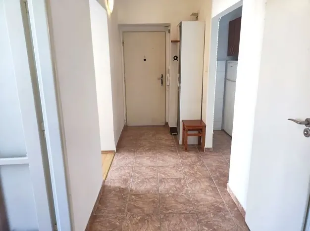 Pronájem bytu 2+kk, Praha - Břevnov, Bělohorská, 38 m2