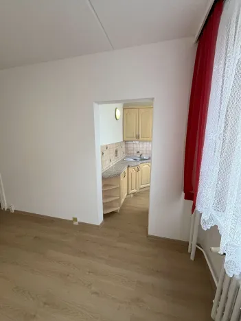 Pronájem bytu 1+1, Praha, Květnového vítězství, 30 m2