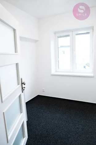 Pronájem kanceláře, Ostrava, Hladnovská, 250 m2