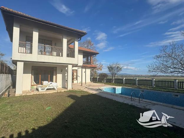 Prodej rodinného domu, Pomorie, Bulharsko, 146 m2