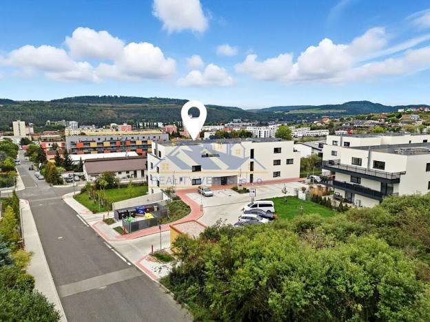 Pronájem bytu 3+kk, Beroun, U Židovského hřbitova, 77 m2