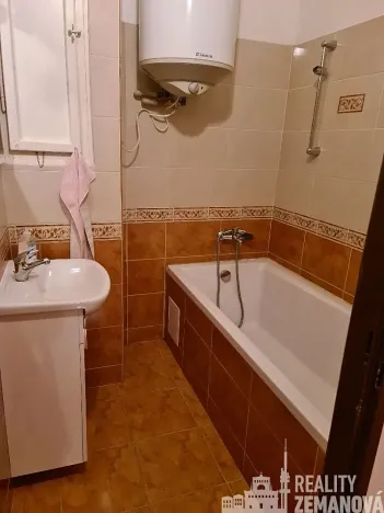 Pronájem bytu 2+1, Praha - Braník, Zelinářská, 55 m2