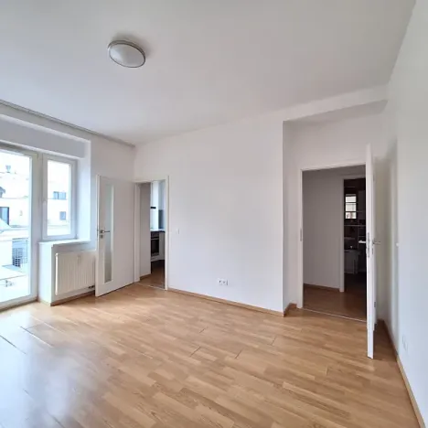 Pronájem bytu 2+1, Praha - Smíchov, Podbělohorská, 41 m2