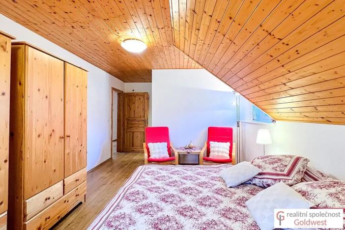 Prodej rodinného domu, Cvikov, 210 m2