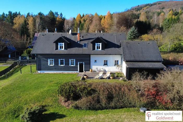 Prodej rodinného domu, Cvikov, 210 m2