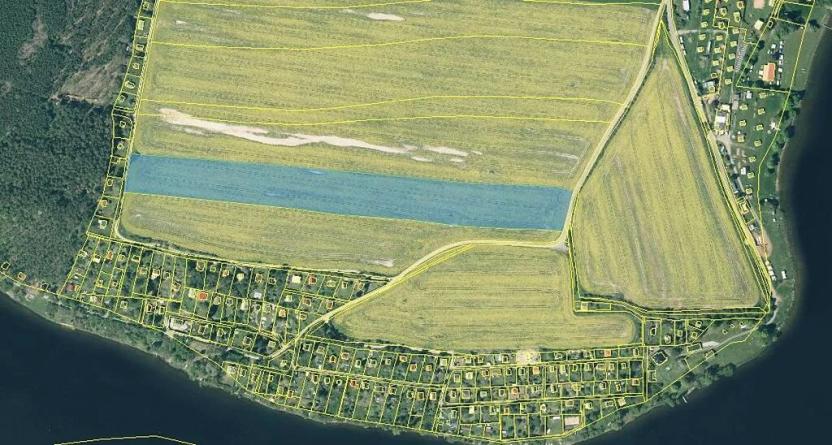 Prodej pole, Líšťany, 30959 m2