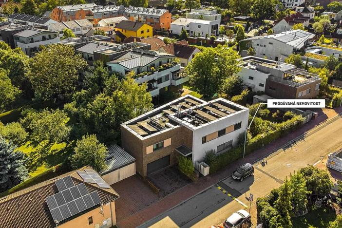 Prodej bytu 2+kk, Praha - Dolní Měcholupy, Ke dráze, 58 m2