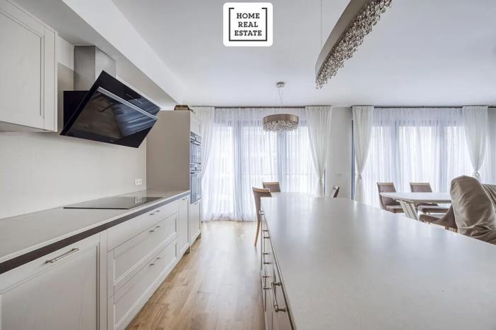 Prodej bytu 4+kk, Praha - Karlín, Za Karlínským přístavem, 137 m2