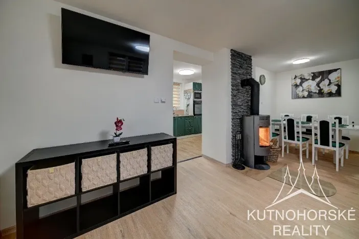 Prodej chaty, Červené Janovice, 80 m2