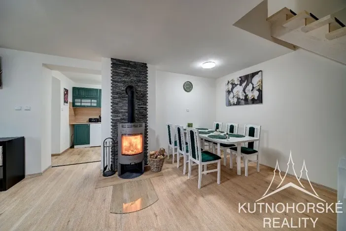 Prodej chaty, Červené Janovice, 80 m2