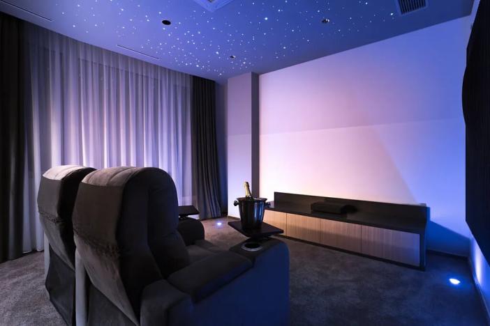 Prodej bytu 4+1, Praha - Stodůlky, Petržílkova, 228 m2