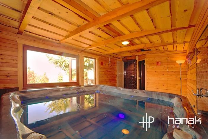 Prodej ubytování, Bílá, 517 m2