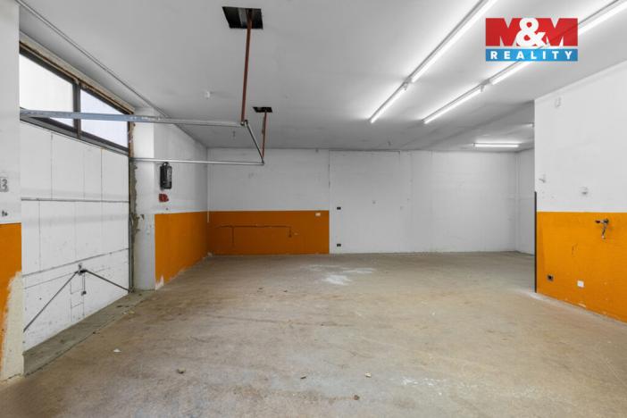 Pronájem obchodního prostoru, Kladno, Kordačova, 350 m2