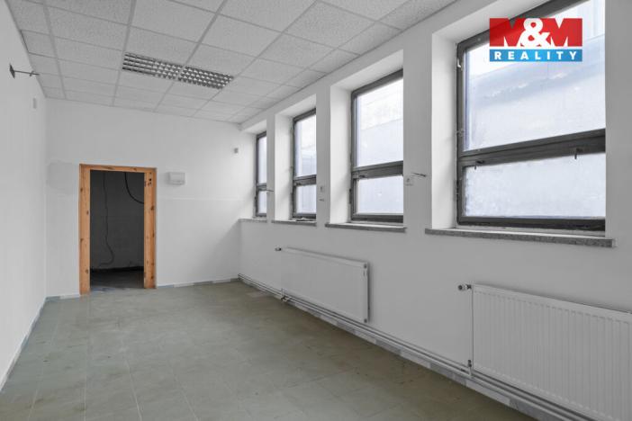 Pronájem obchodního prostoru, Kladno, Kordačova, 350 m2