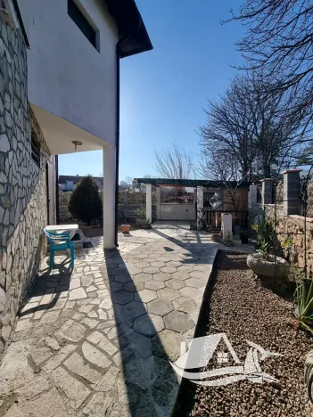 Prodej rodinného domu, Pomorie, Bulharsko, 102 m2