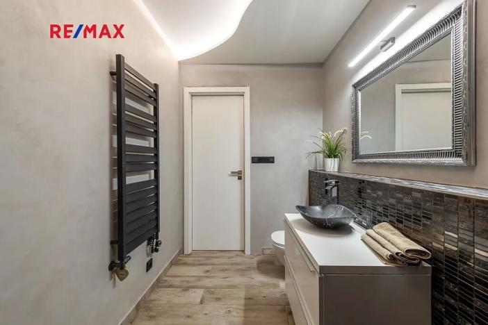 Pronájem bytu 2+kk, Praha - Vysočany, Pod Harfou, 55 m2