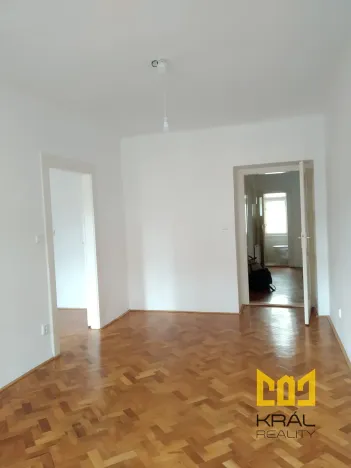 Pronájem bytu 2+1, Praha - Smíchov, Grafická, 57 m2