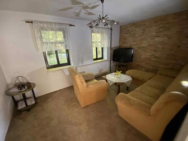 Prodej rodinného domu, Pertoltice pod Ralskem, 800 m2