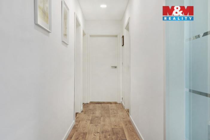 Prodej rodinného domu, Loukovec, 213 m2