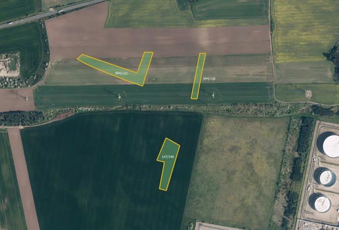 Prodej pole, Uhy, 55932 m2