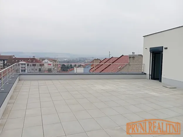 Pronájem kanceláře, Uherský Brod, Horní Valy, 52 m2