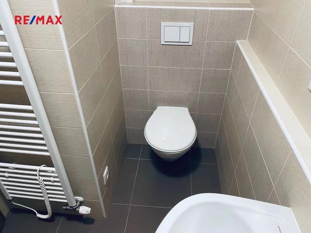 Pronájem bytu 2+kk, Plzeň, U Velkého rybníka, 52 m2