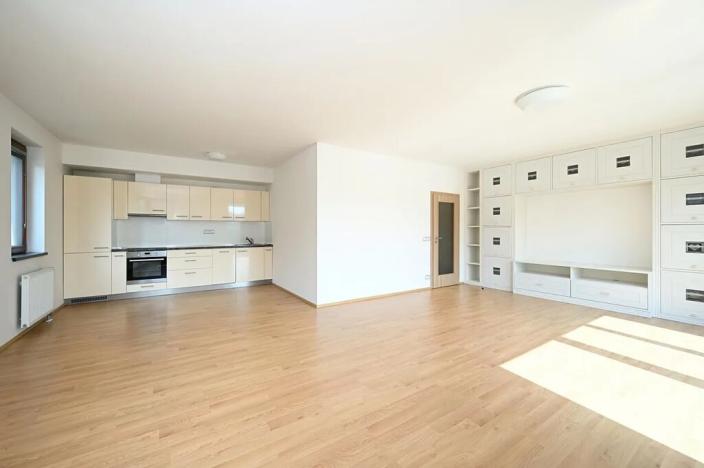 Pronájem bytu 1+kk, Praha - Liboc, Evropská, 56 m2