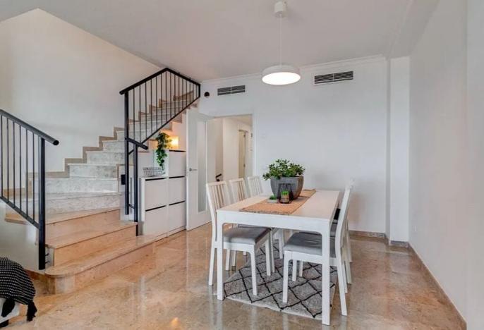 Prodej rodinného domu, Santiago del Teide, Španělsko, Plaza de Puerto Santiago, 130 m2