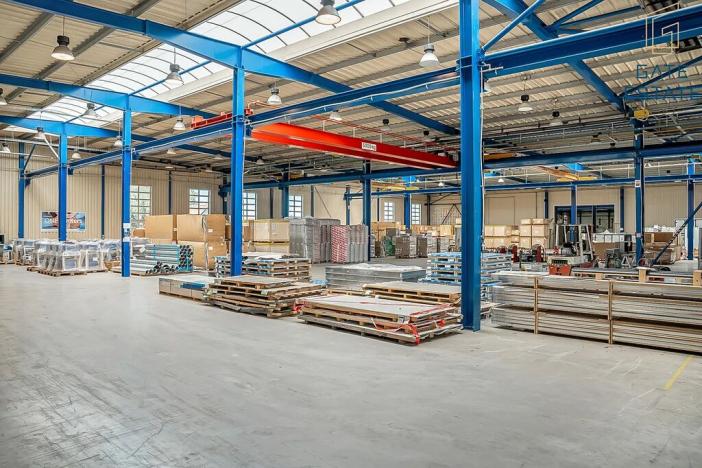 Pronájem výrobních prostor, Hrušky, Na aleji, 6941 m2