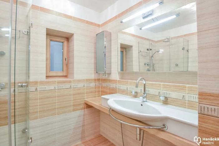 Pronájem bytu 3+1, Olomouc, Legionářská, 104 m2