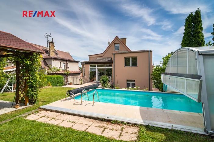 Prodej vily, Slaný, Máchova, 352 m2