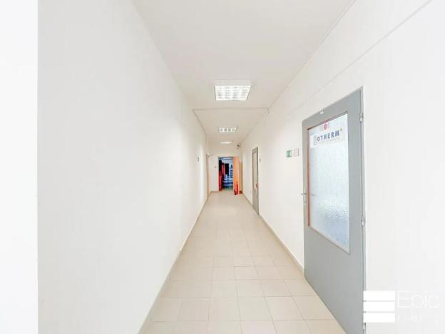 Pronájem výrobních prostor, Neratovice, Na Výsluní, 140 m2