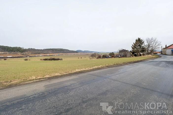 Prodej pozemku pro bydlení, Chlustina, 3703 m2