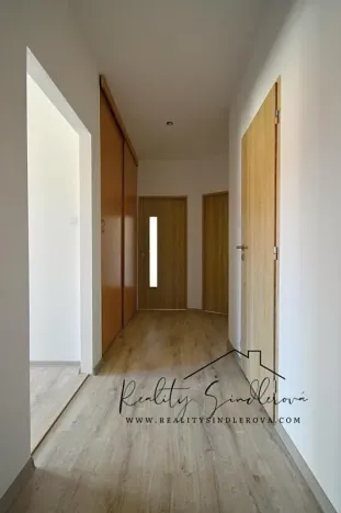 Prodej bytu 2+1, Hranice, Obránců míru, 60 m2