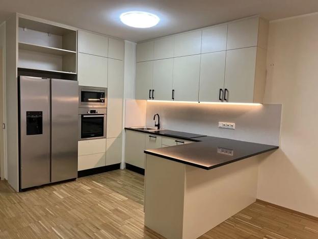 Pronájem bytu 3+kk, Praha - Karlín, Rohanské nábřeží, 121 m2