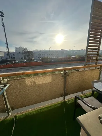 Pronájem bytu 1+kk, Praha - Libeň, Českomoravská, 50 m2