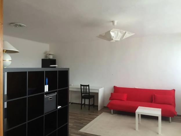 Pronájem bytu 1+1, Praha - Smíchov, Mošnova, 45 m2