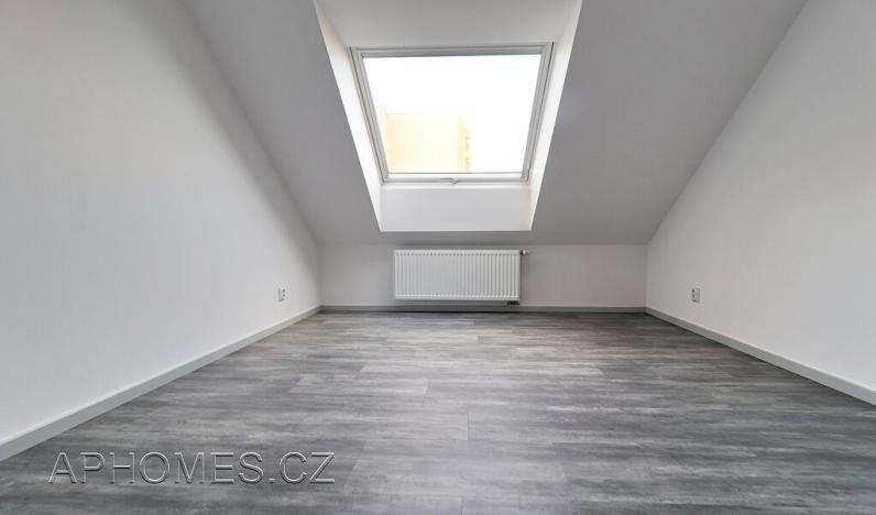 Pronájem bytu 3+kk, Praha - Libeň, Sokolovská, 61 m2