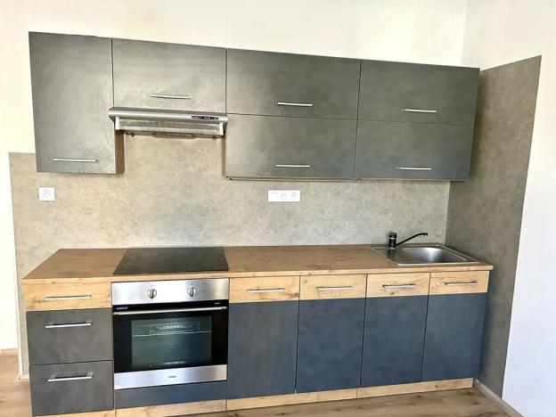 Prodej bytu 2+kk, Pardubice, Jindřišská, 54 m2