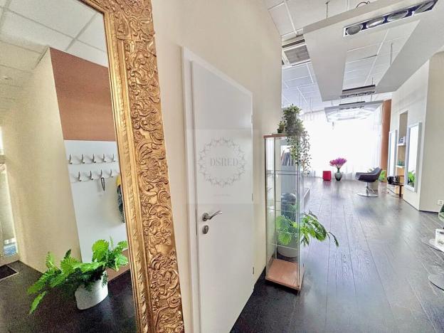 Pronájem obchodního prostoru, Brno, Příkop, 15 m2