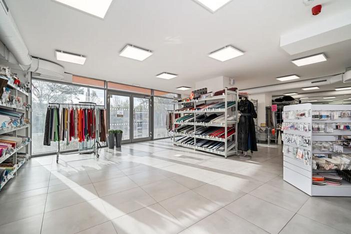 Prodej obchodního prostoru, Praha - Holešovice, Jateční, 244 m2