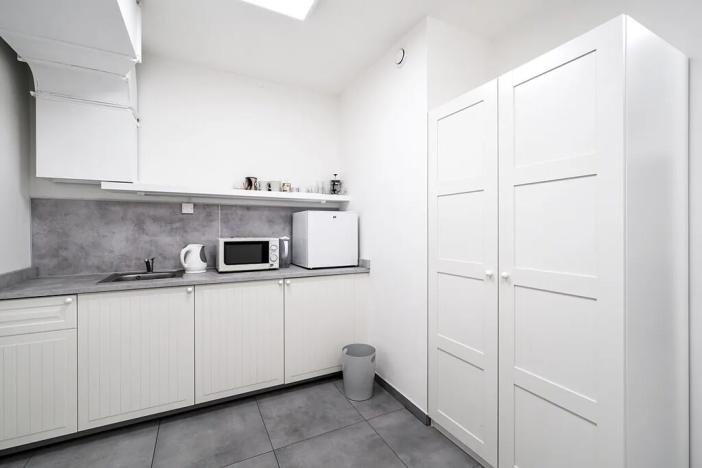 Prodej obchodního prostoru, Praha - Holešovice, Jateční, 244 m2