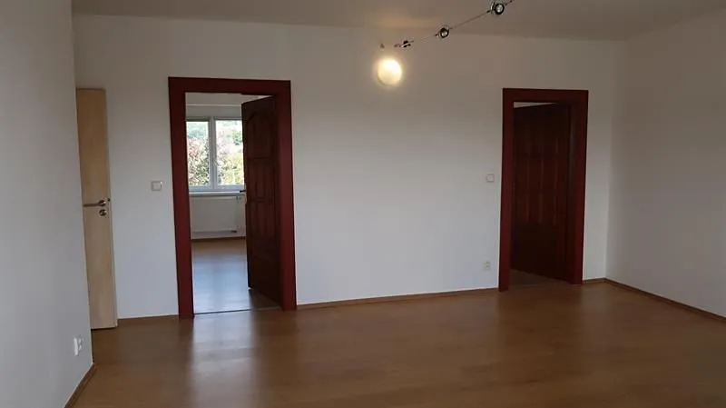 Pronájem bytu 4+1, Praha - Komořany, Na Homoli, 83 m2